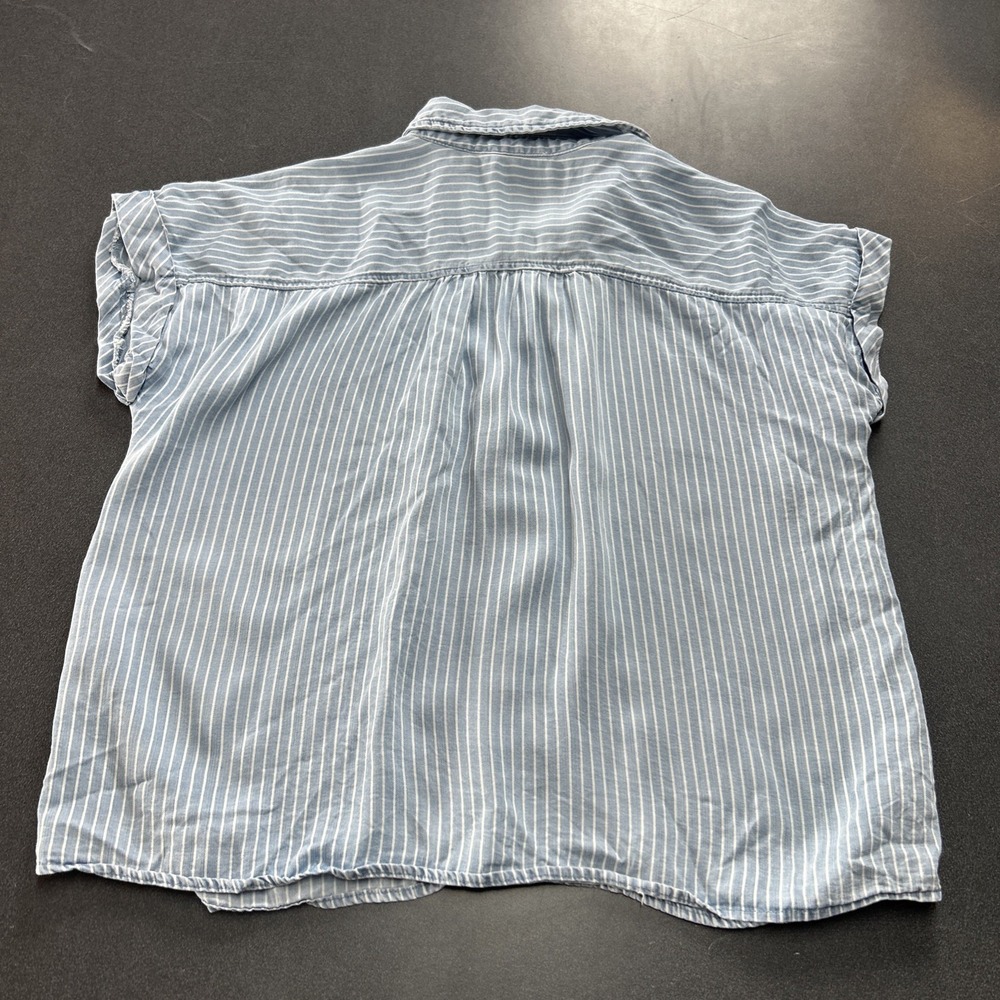 Flower and Feather blue white striped blouse sz L - Picture 7 of 8